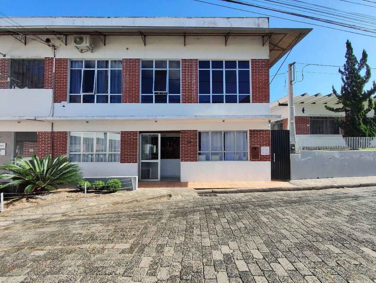 Villa Bilac 01 - Studio Proximo A Vila Germanica Blumenau Exterior photo